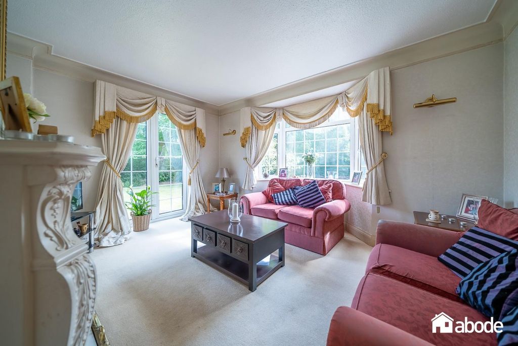 Property photo 2 of 30