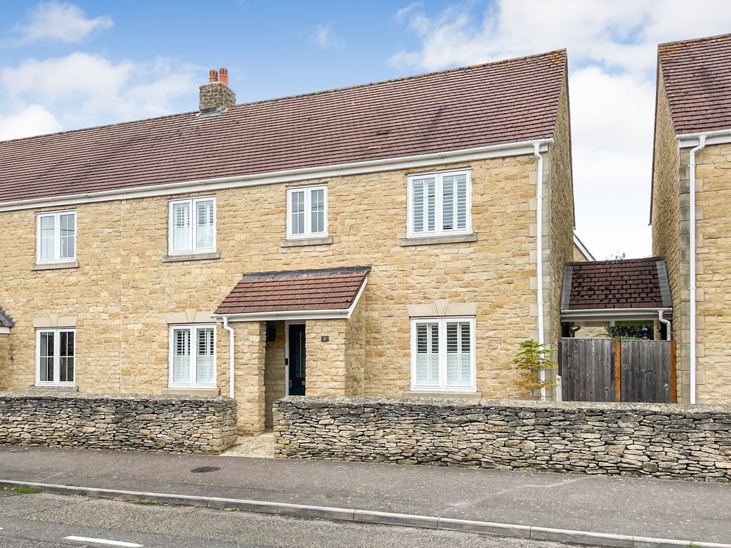 Property photo 1 of 15 3