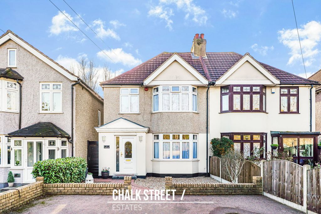 Property photo 1 of 33