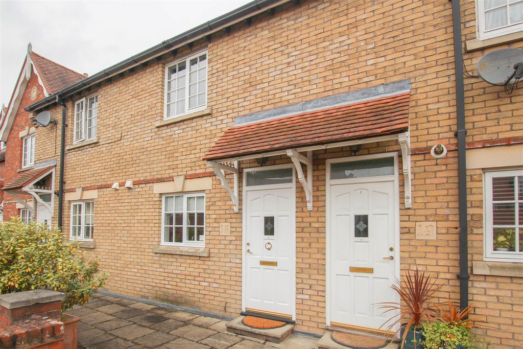 Property photo 1 of 15 Img_0064.Jpg