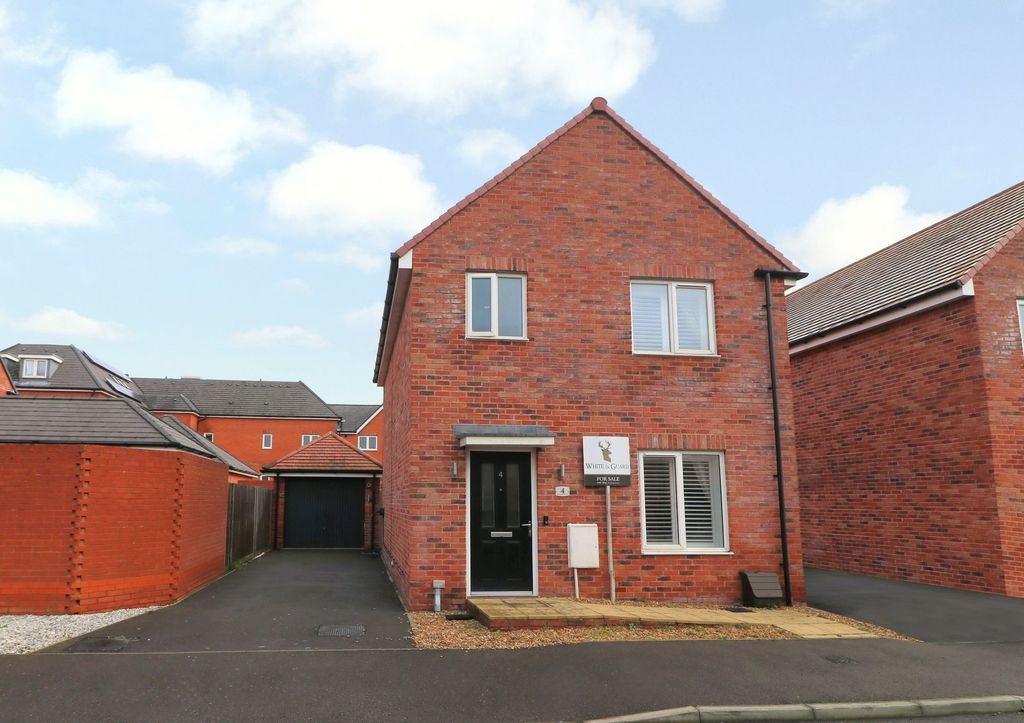 Property photo 1 of 13