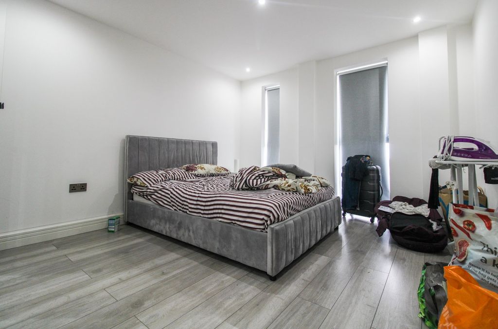 Property photo 3 of 7 Picture No. 04