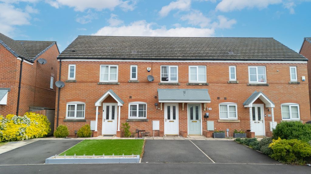 Property photo 1 of 15 Dji_20260502163727_0363_D