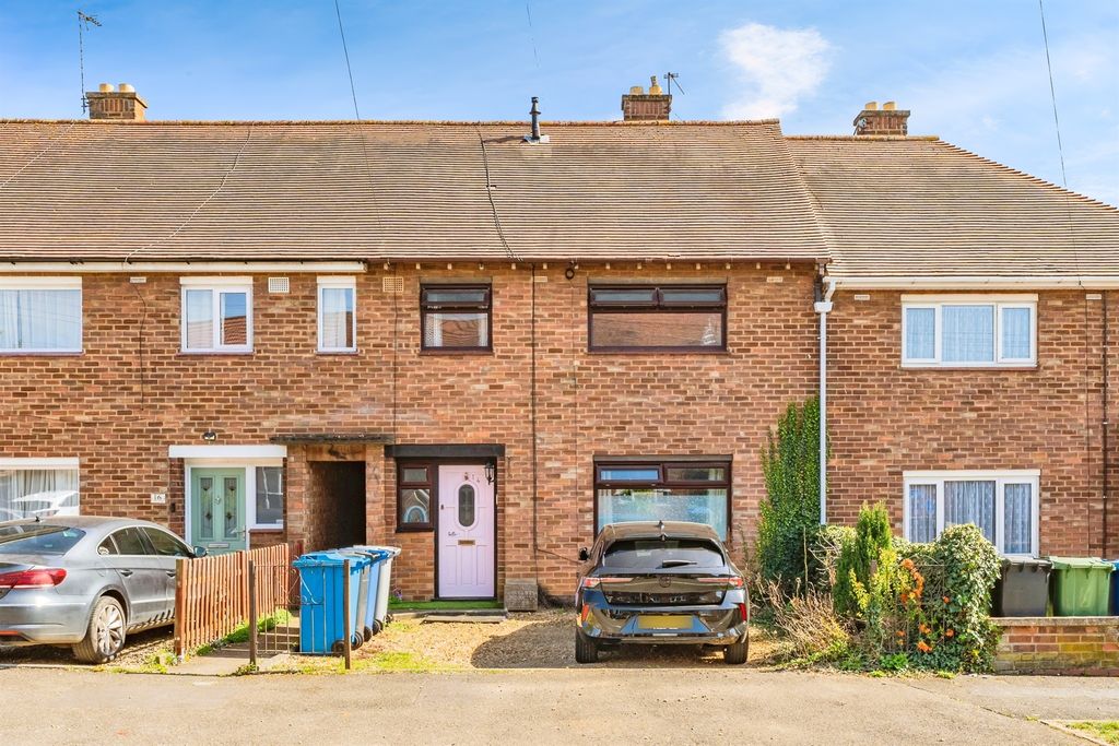 Property photo 1 of 17