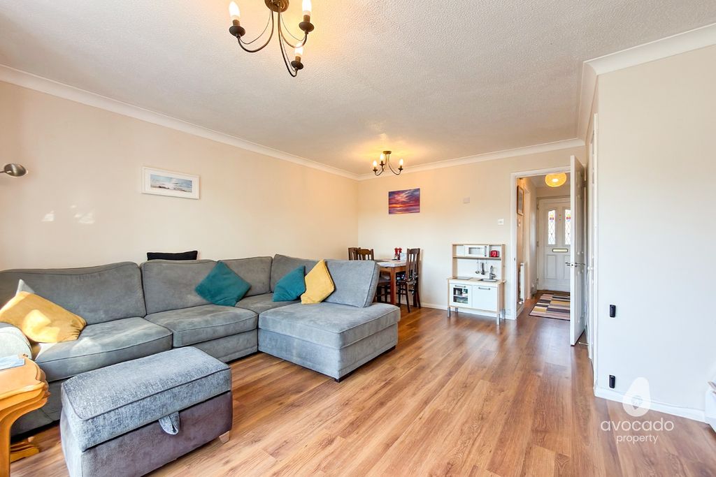 Property photo 3 of 13 5544964