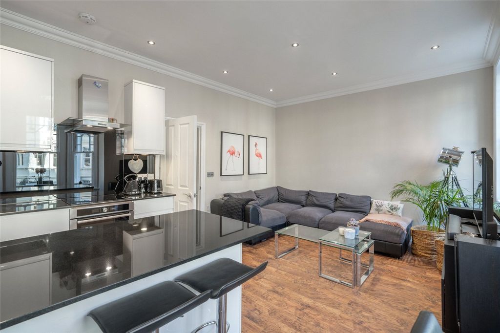 Property photo 1 of 11 Picture No. 30