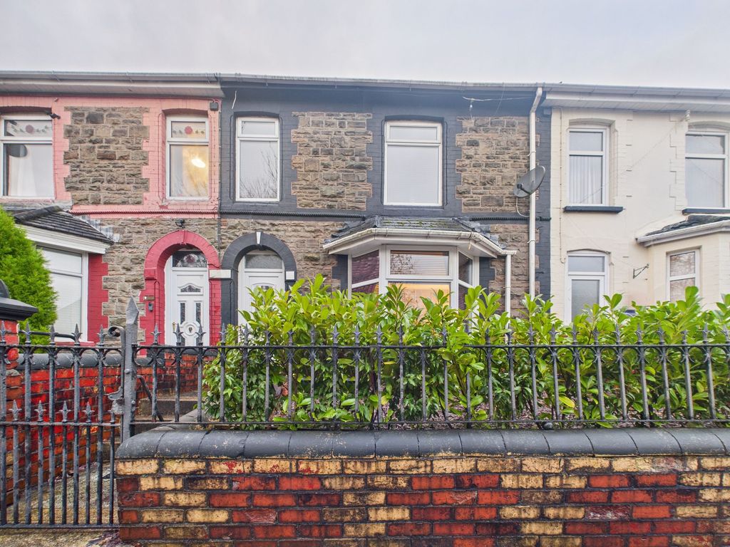 Property photo 1 of 29