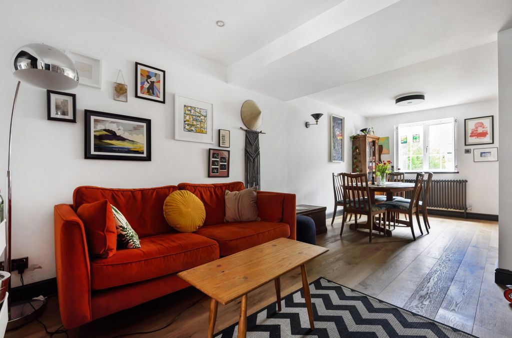 Property photo 2 of 11 853842 (12).Jpg