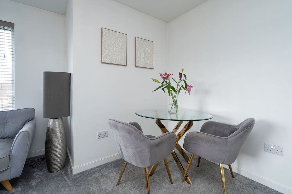 Property photo 3 of 16 Property Image 3