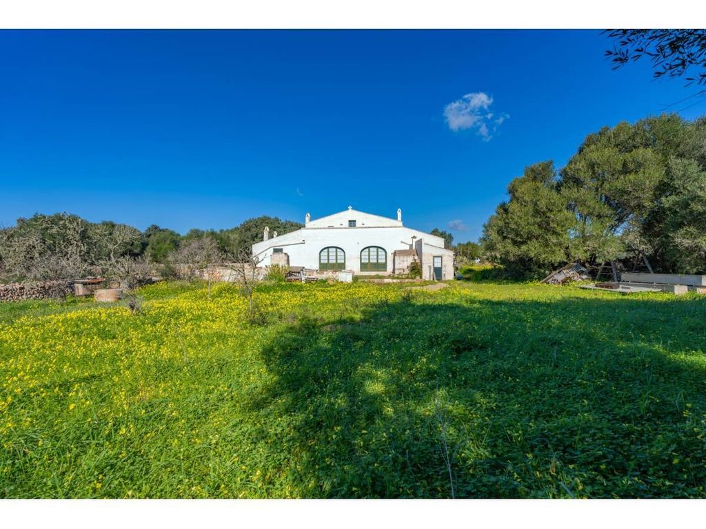 Property photo 2 of 30