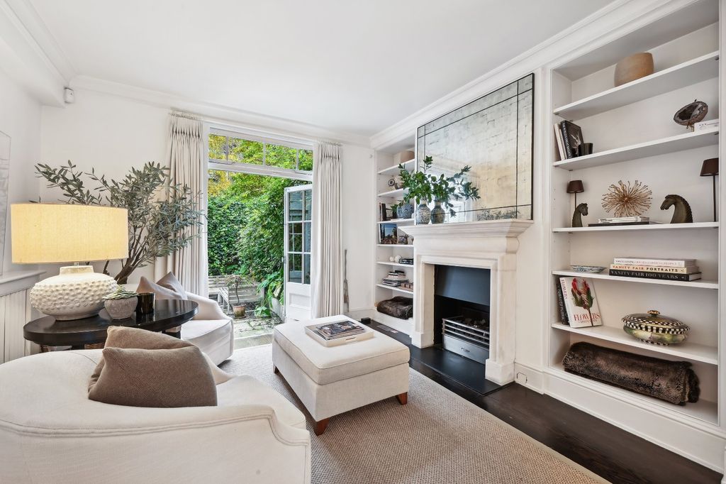 Property photo 1 of 13 Reception Room