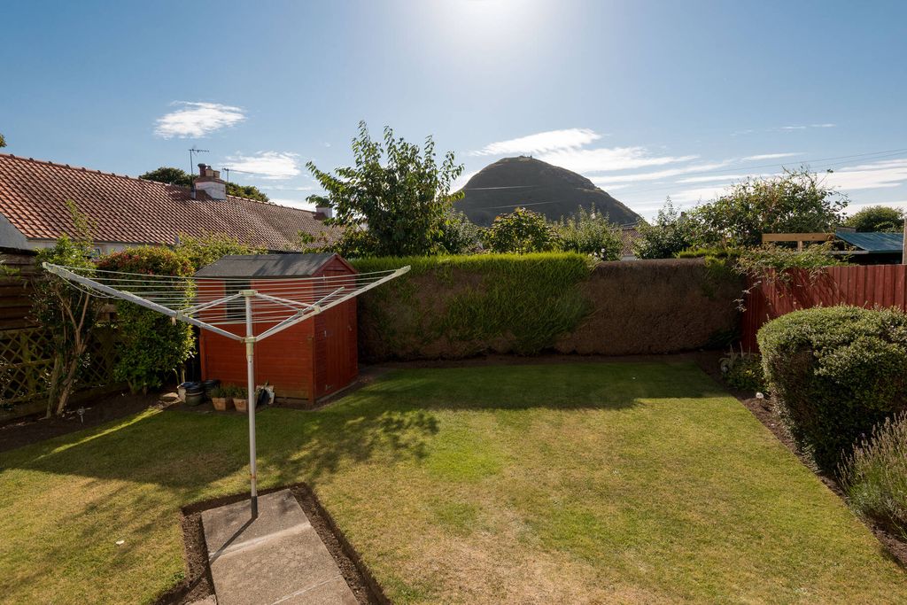 Property photo 2 of 21 Property Image 2