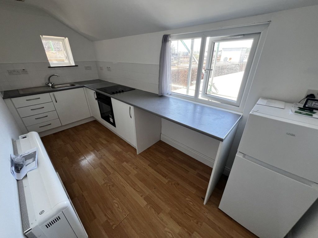 Property photo 2 of 5 Img_3004