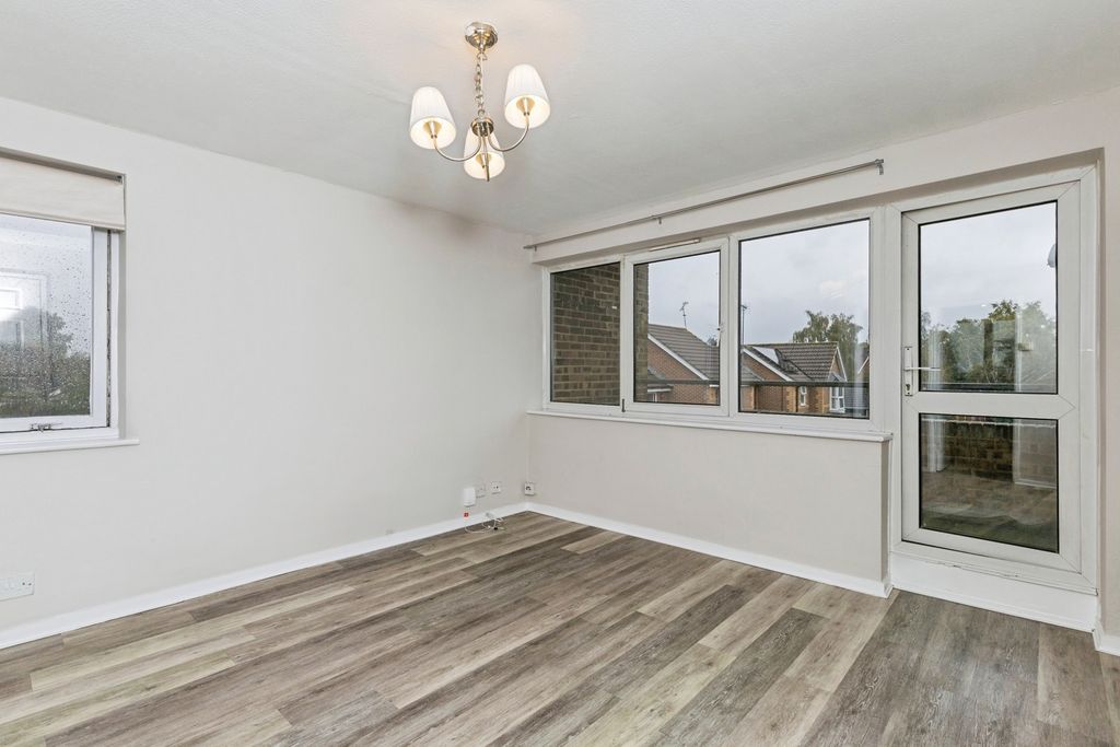 Property photo 2 of 24 Pbox-Img.Jpg