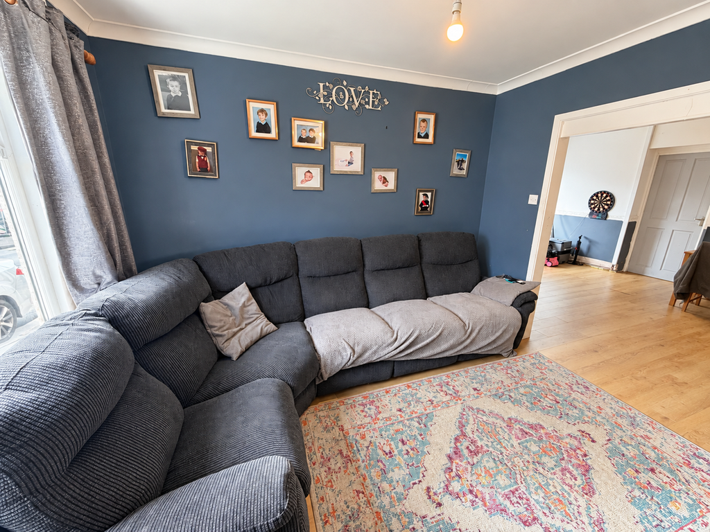 Property photo 3 of 16 Living Room