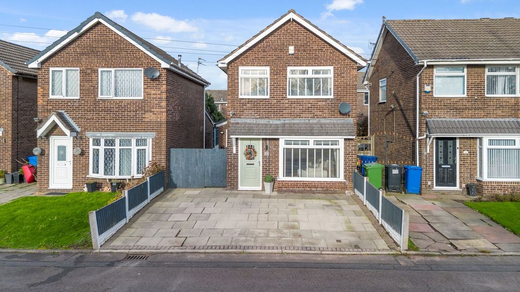 Property photo 1 of 21