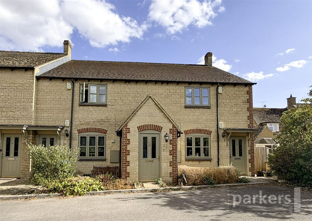 Property photo 1 of 12 Front External