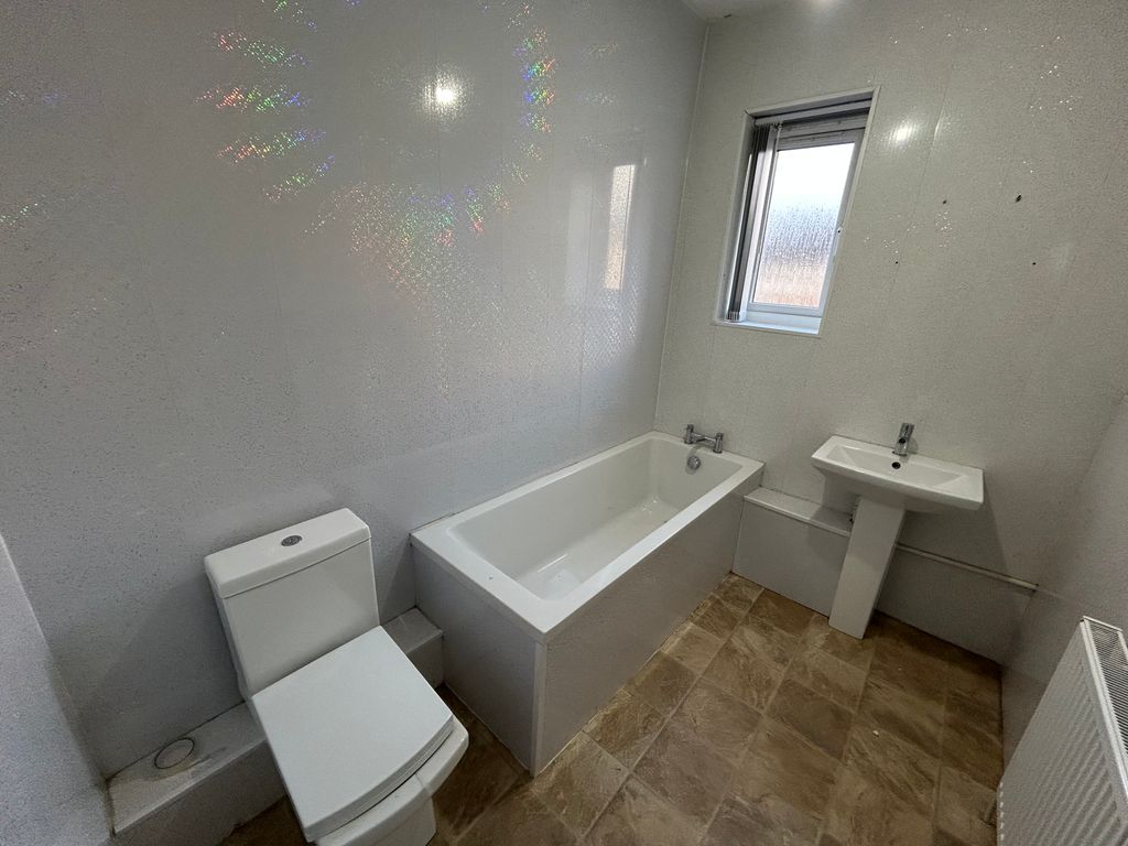 Property photo 3 of 13 General Image (31)
