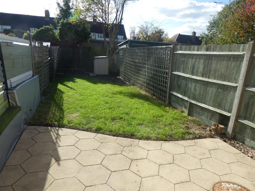 Property photo 3 of 9