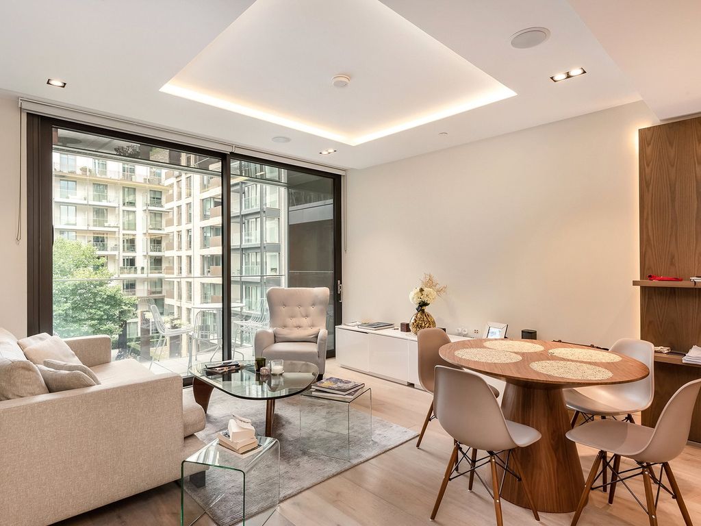 Property photo 1 of 7 Pearson Square