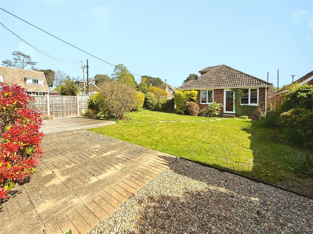 Property photo 2 of 24 Picture No. 08