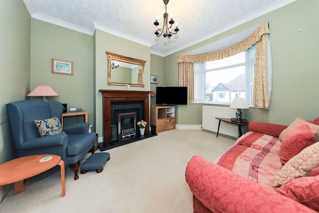 Property photo 3 of 17
