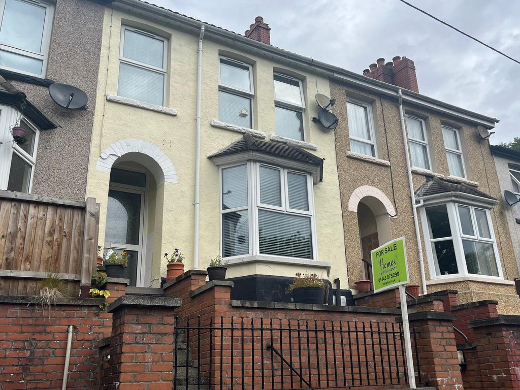 Property photo 1 of 23