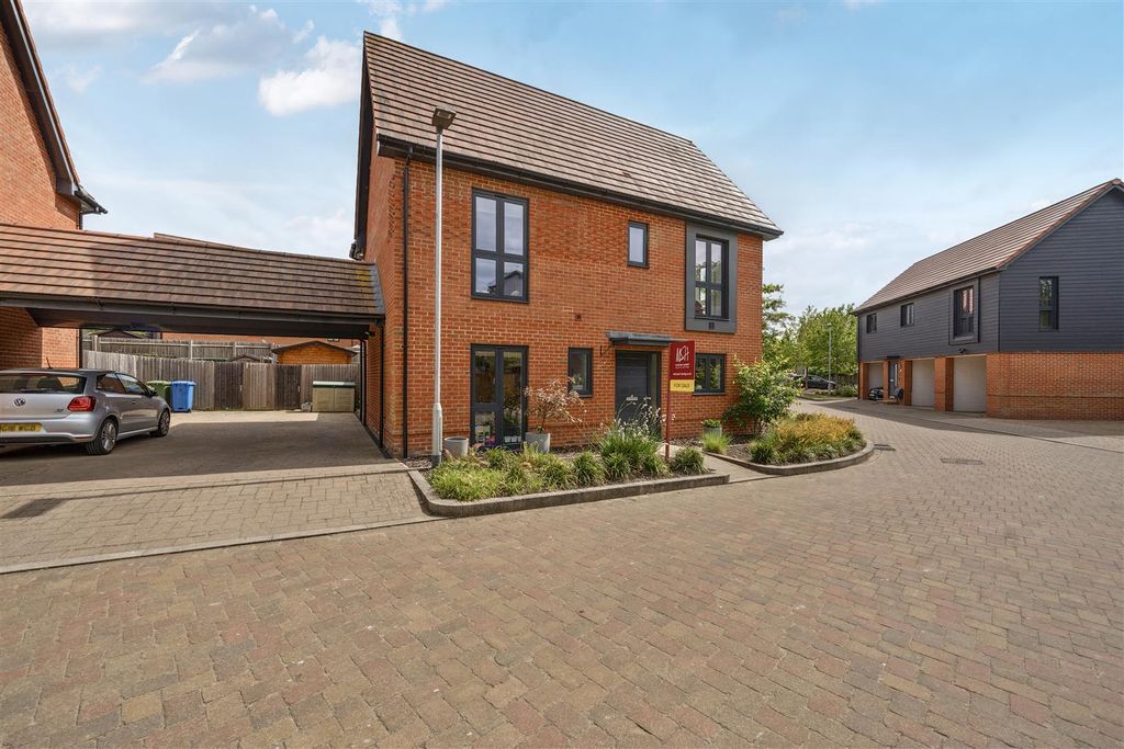 Property photo 1 of 22 7-681Cba6618346-1288273-Arw-7.Jpg