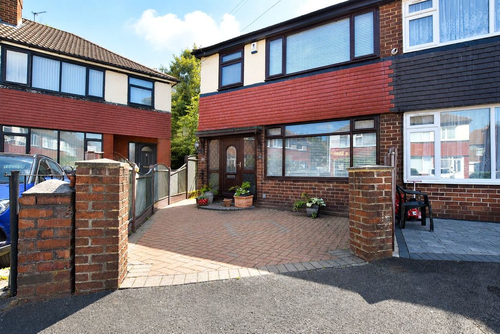 Property photo 2 of 15 Picture No. 20