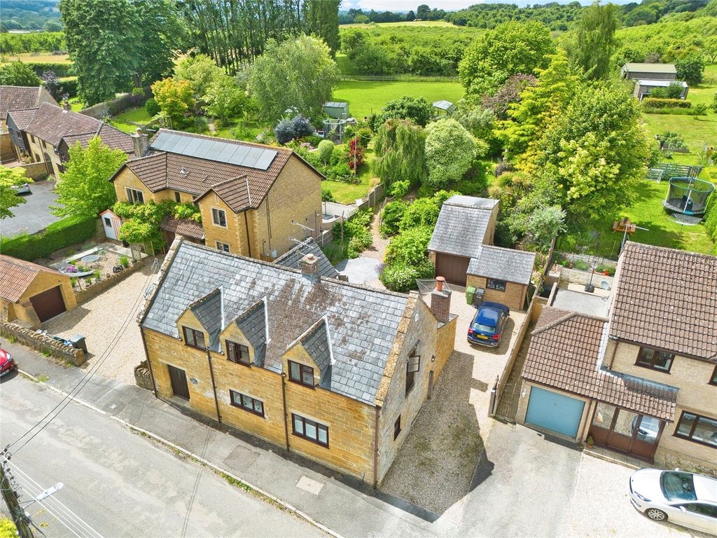 Property photo 1 of 24 Picture No. 28