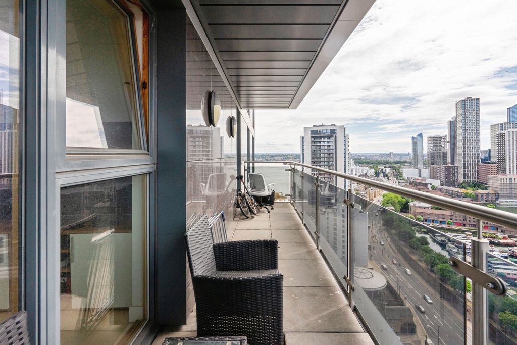 Property photo 2 of 37 Balcony