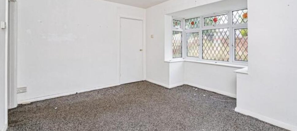 Property photo 1 of 2