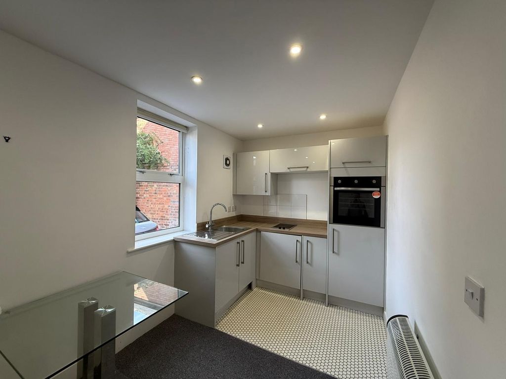Property photo 1 of 3 View