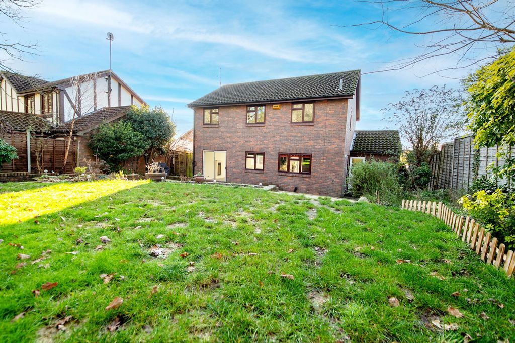 Property photo 3 of 21