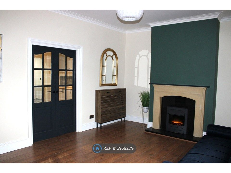 Property photo 1 of 31