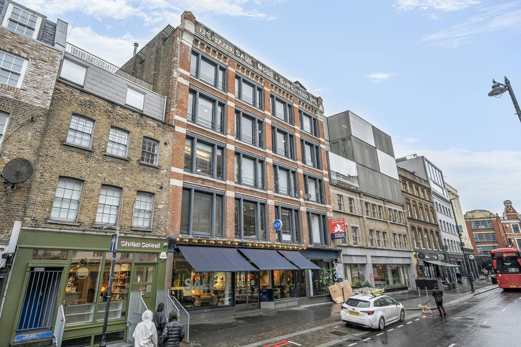 Property photo 2 of 19 1383735-1-6968Ddc0d925F.Jpg