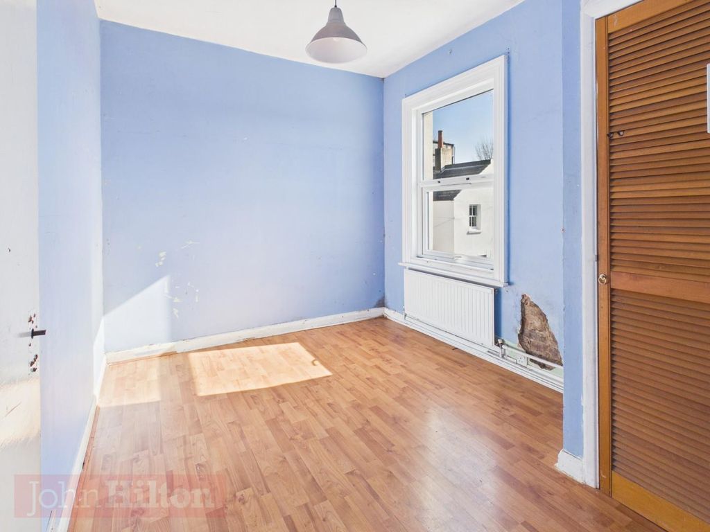 Property photo 3 of 11 Pr0651-Still008.Jpg