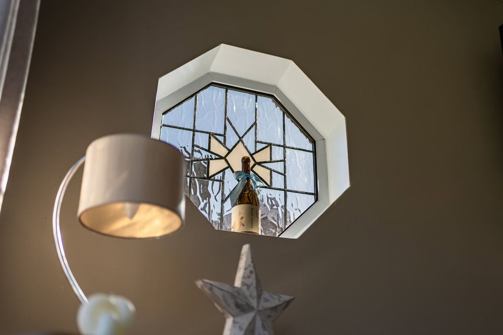 Property photo 2 of 36