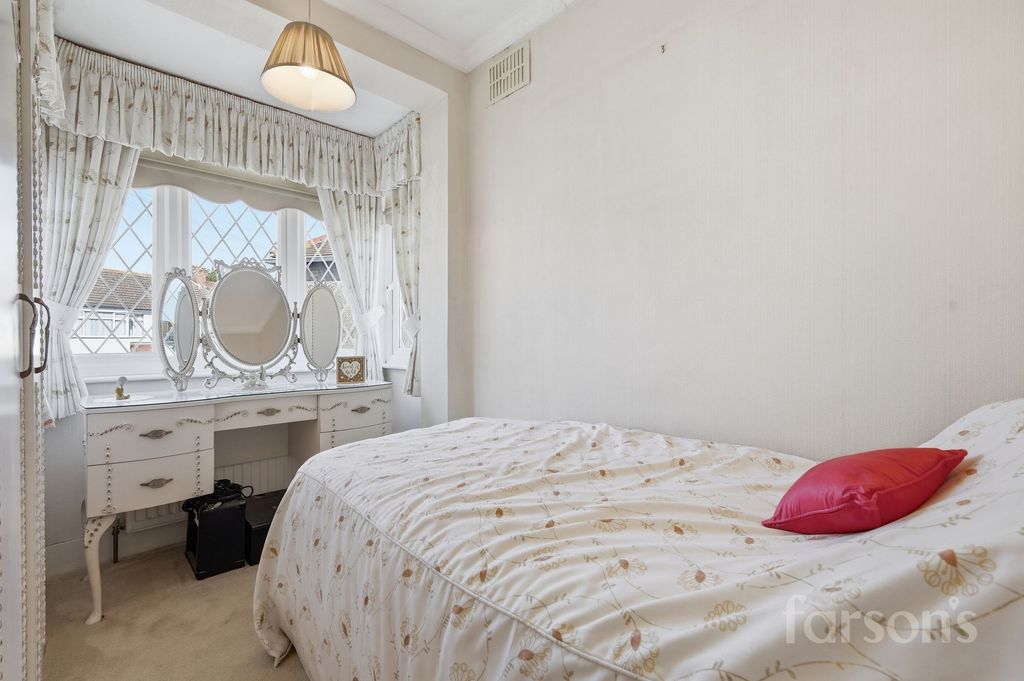 Additional image 11 of 3 bed semi-detached house for saleTemple Avenue, Dagenham RM8
