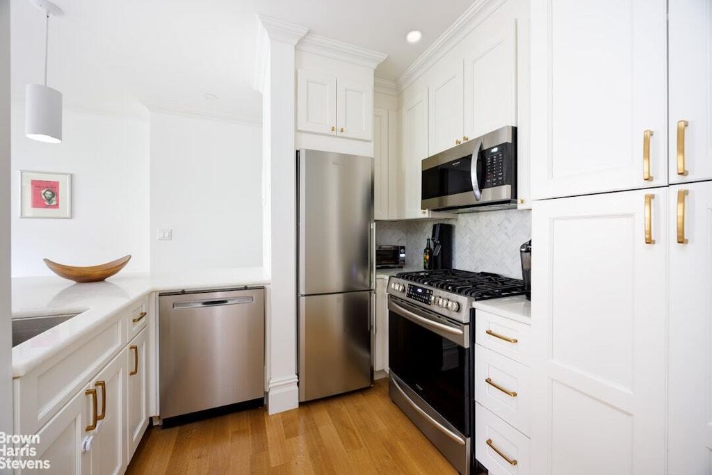 Property photo 3 of 8 <Alttext/>