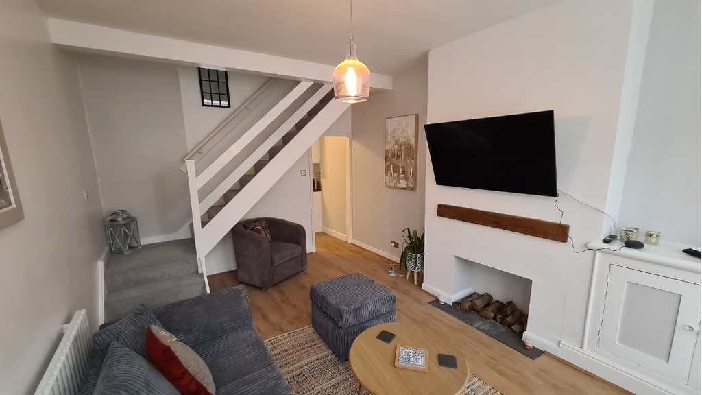 Property photo 2 of 11