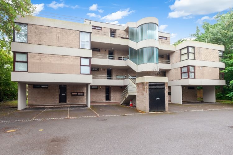 Property photo 1 of 9 230337