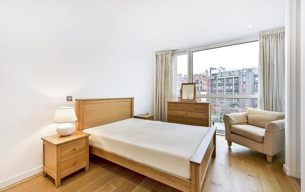 Property photo 3 of 5