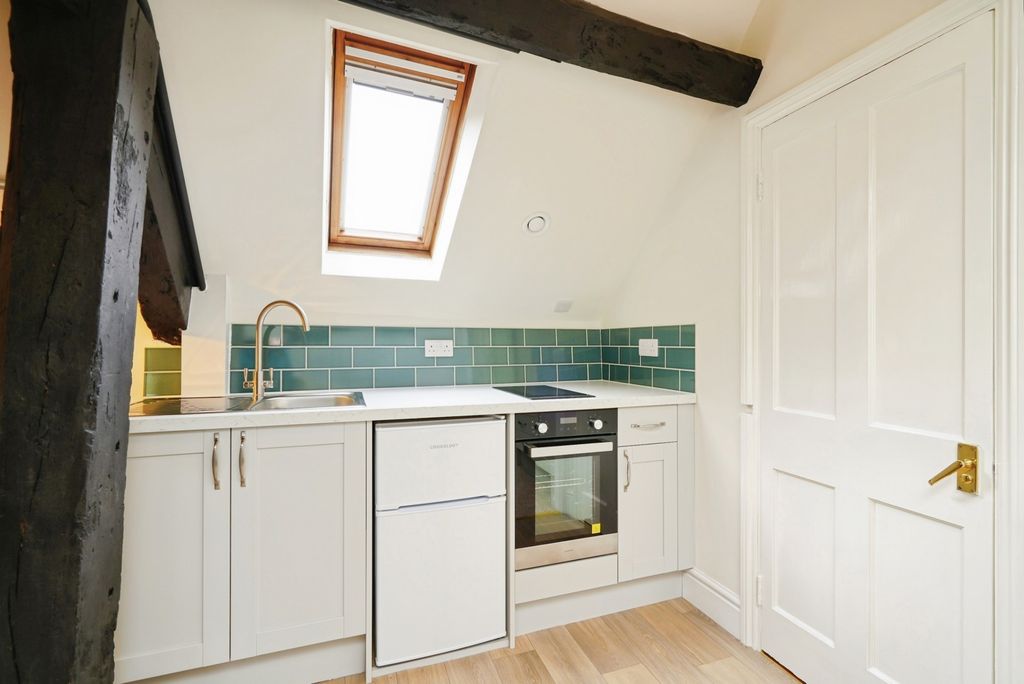 Property photo 2 of 15 Pbox-Img.Jpg