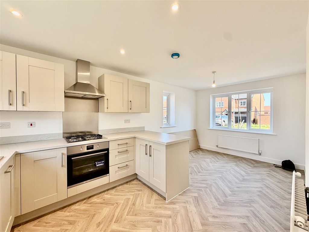 Property photo 2 of 16 2