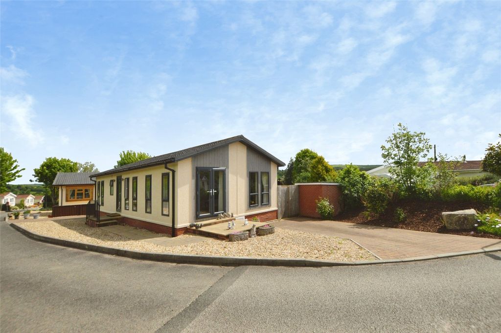 Property photo 1 of 11 Picture No. 14