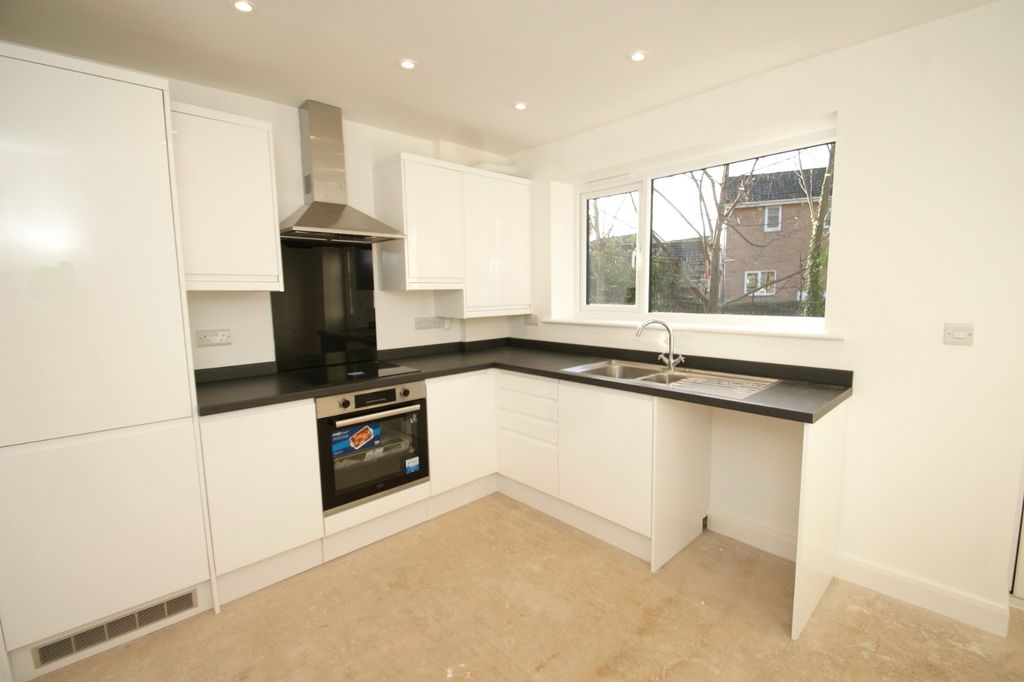 Property photo 2 of 10 0 General
