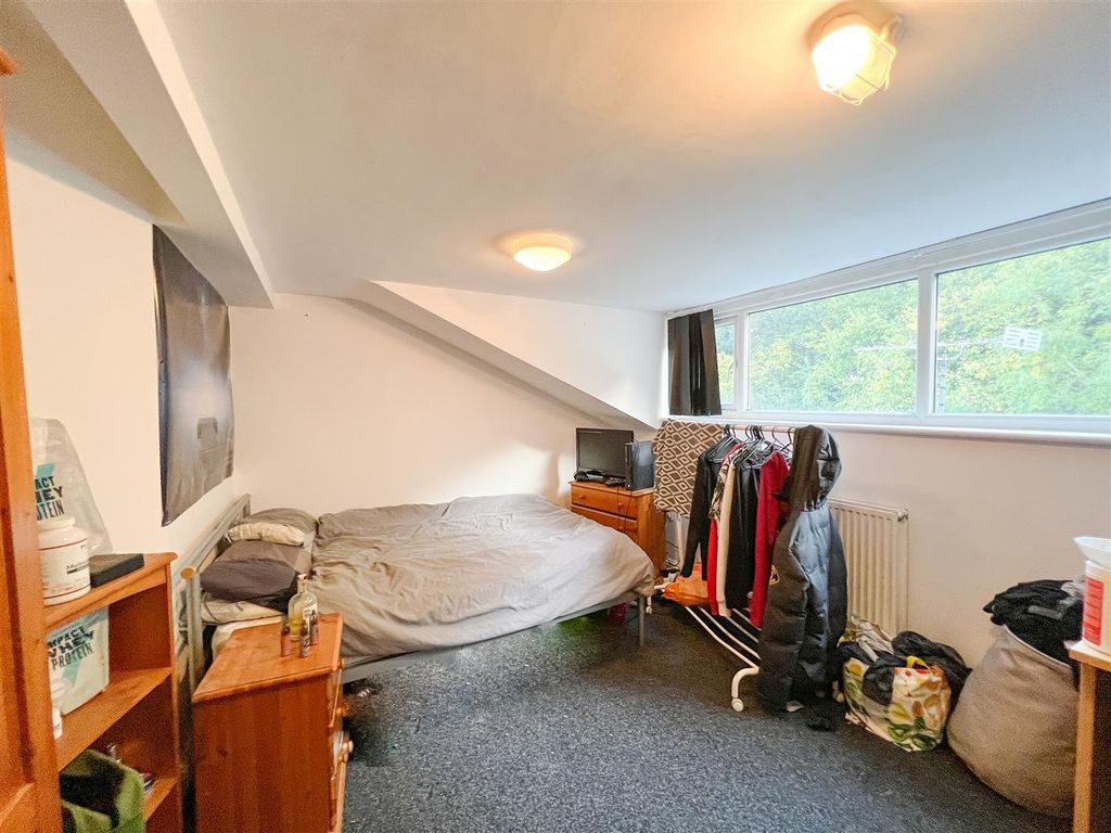 Property photo 3 of 10 Sa2Yjvl8Bk6Qy8J80Adhzq.Jpg