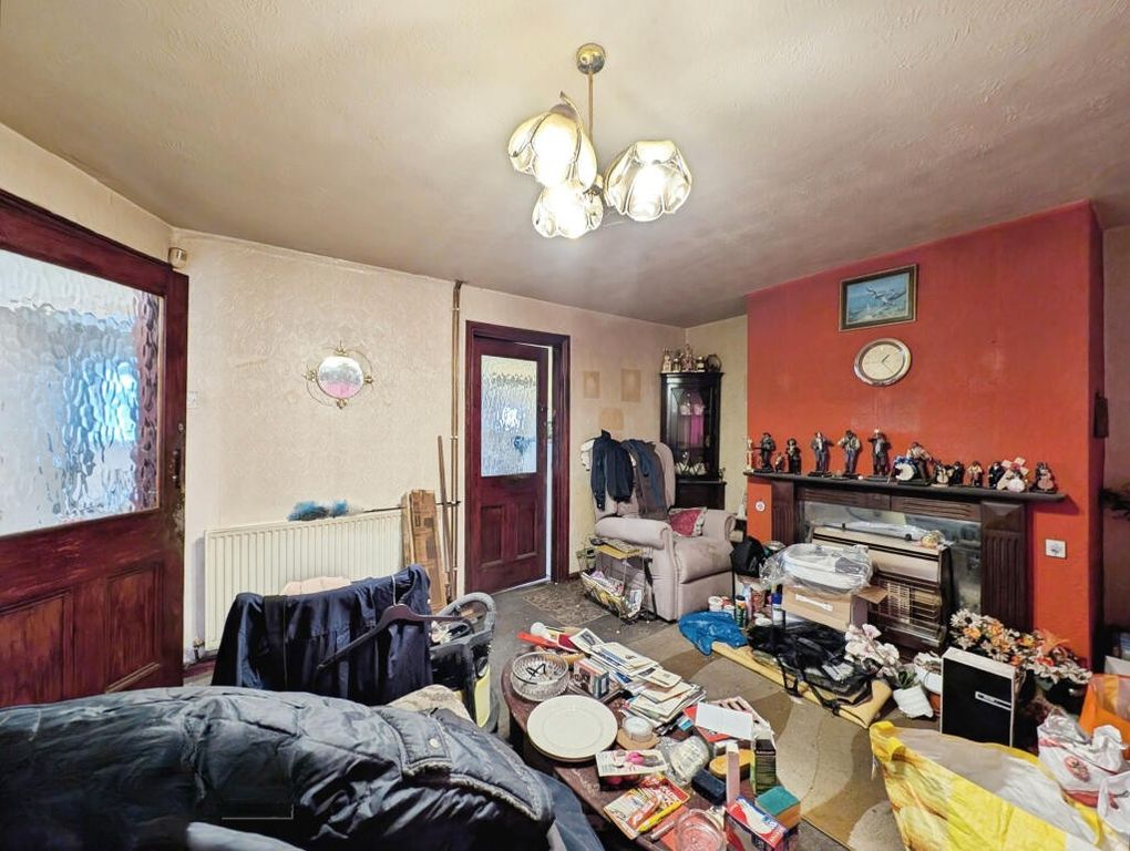 Property photo 3 of 13