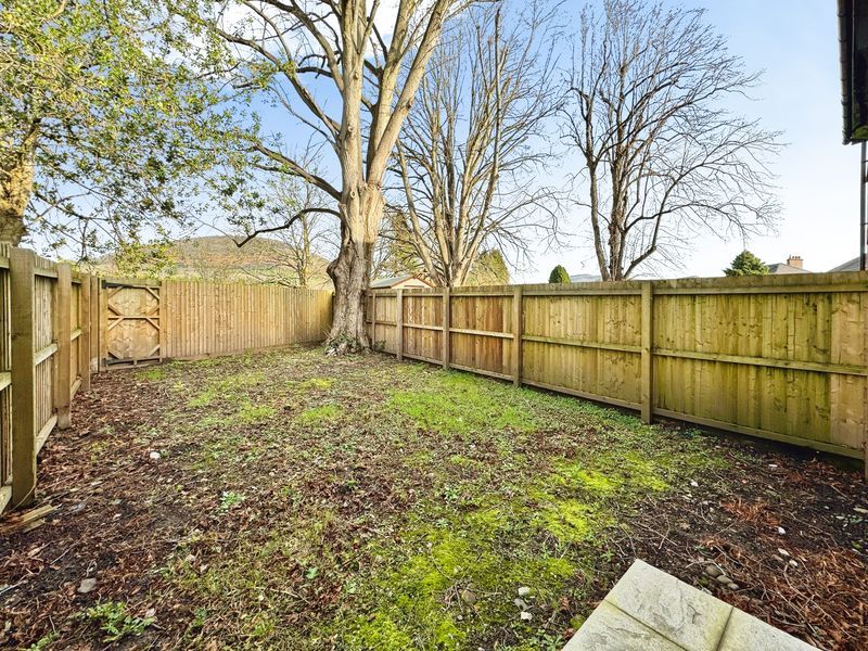 Property photo 3 of 17 Photo 17